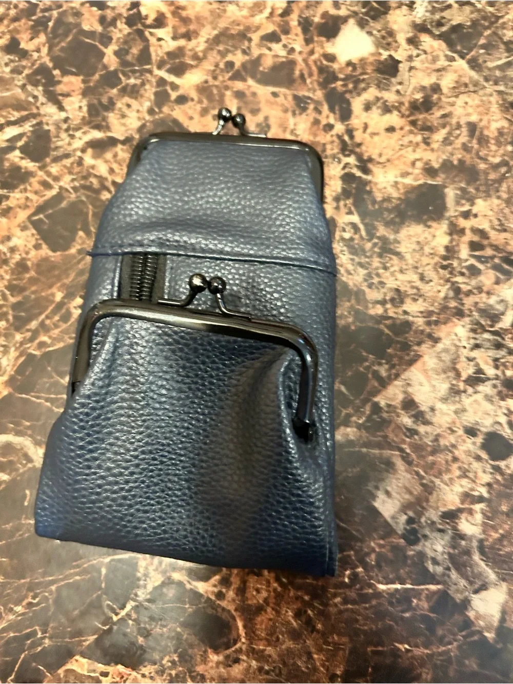 Classic Navy faux Leather Kiss-Lock Coin Purse, cigarette case